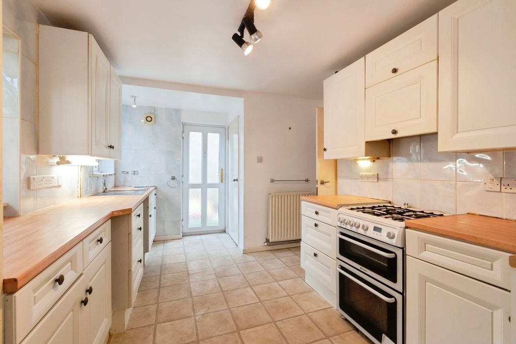 Property photo 1 of 40 Pbox-Img.Jpg