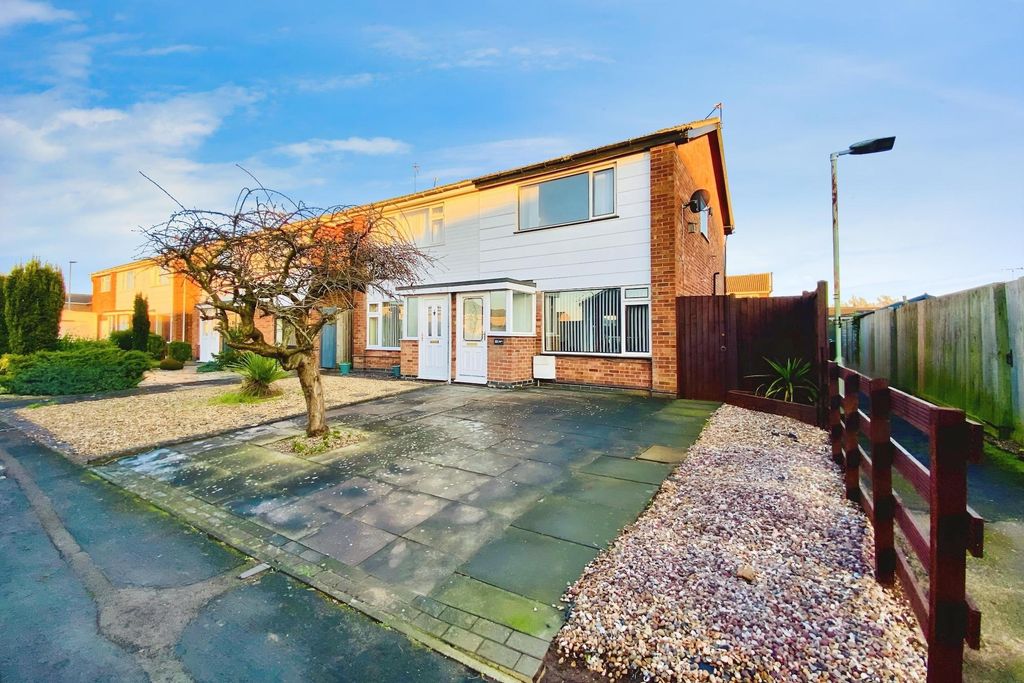 Property photo 1 of 20