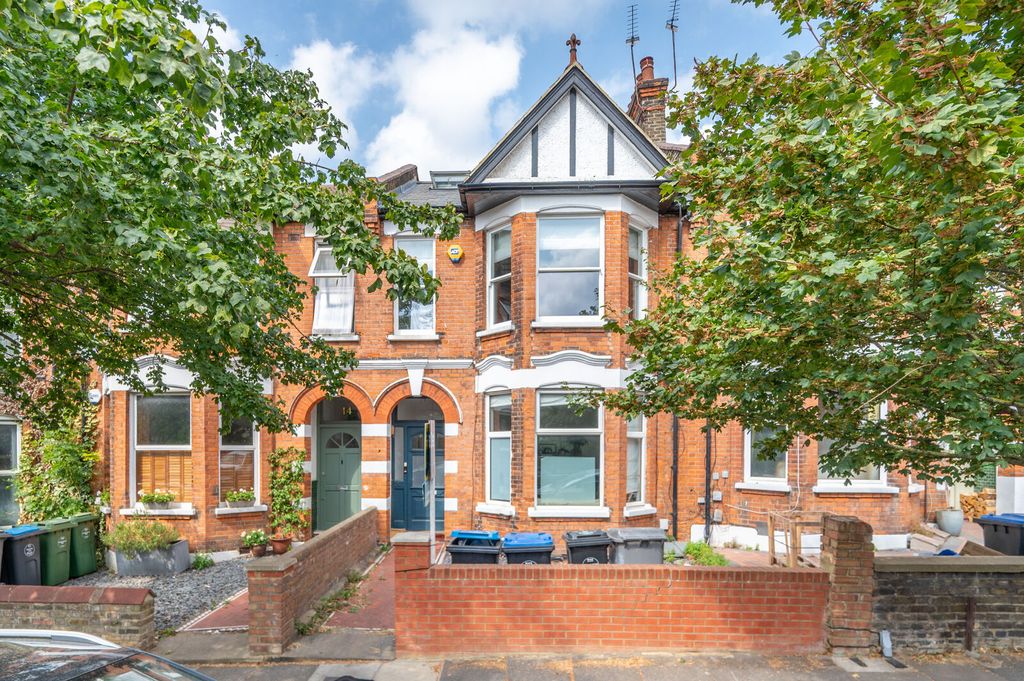 Property photo 2 of 9