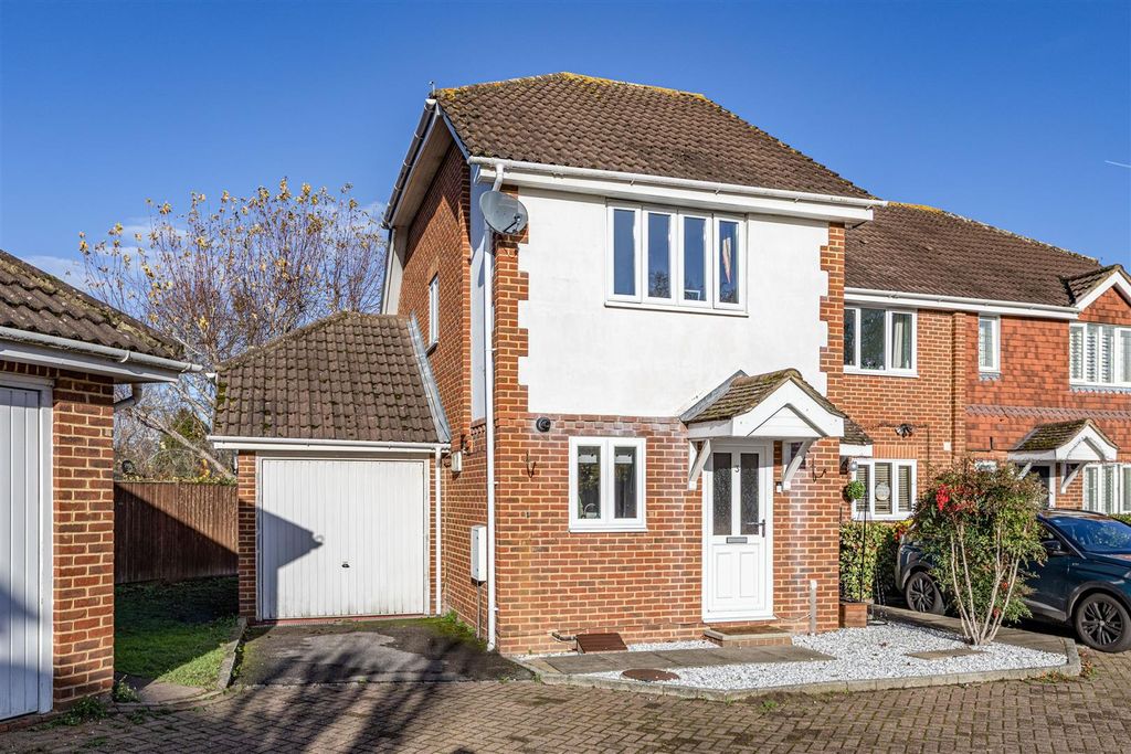 Property photo 1 of 15 Front