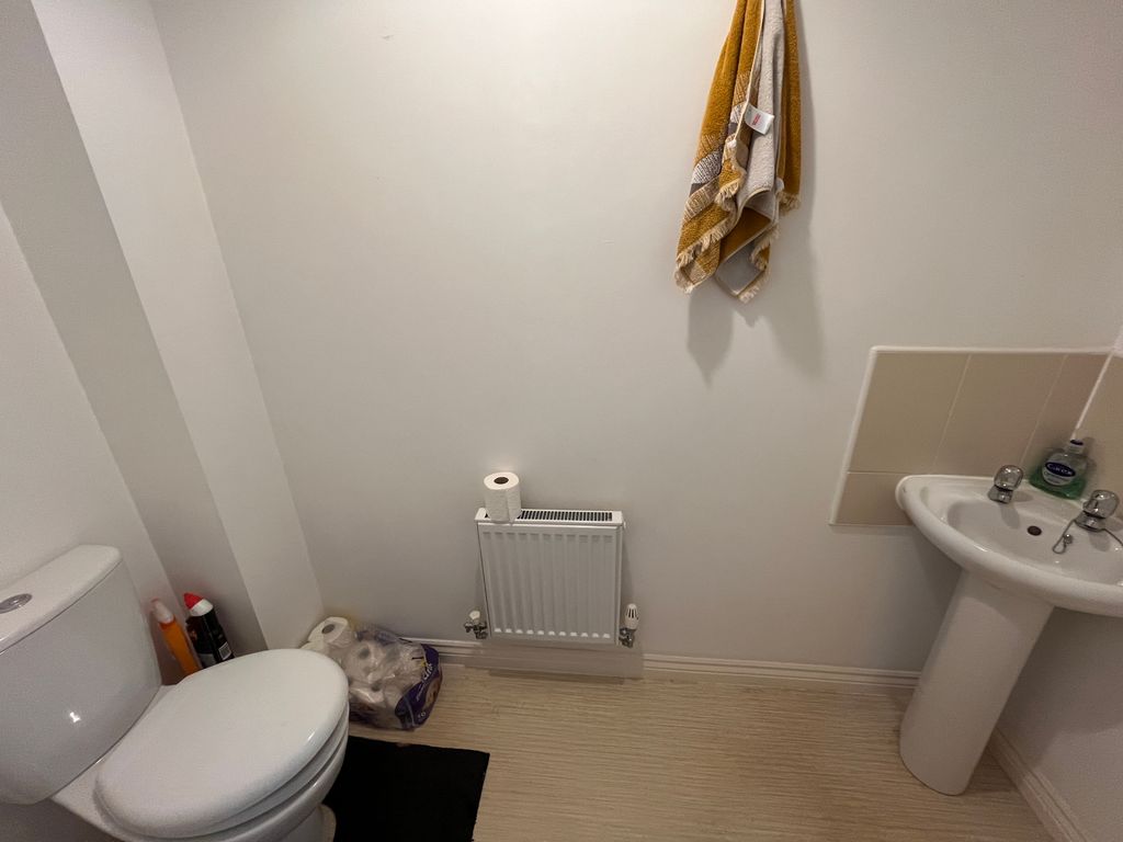 Property photo 3 of 14