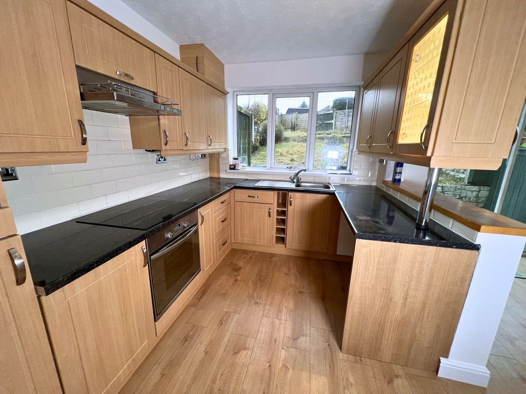 Property photo 2 of 13 Gallery