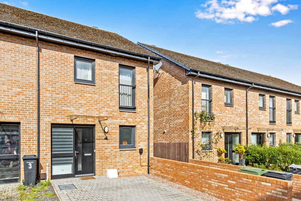Property photo 1 of 17 Primary Property Image