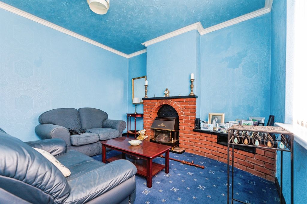 Property photo 2 of 15
