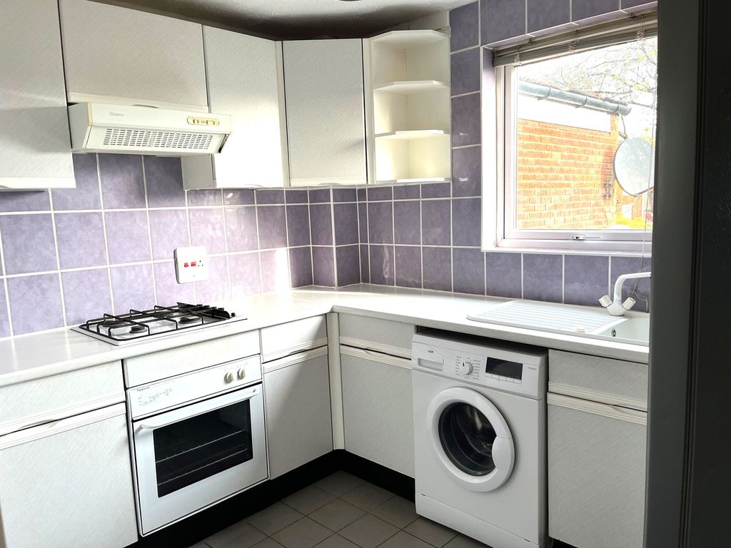 Property photo 3 of 5