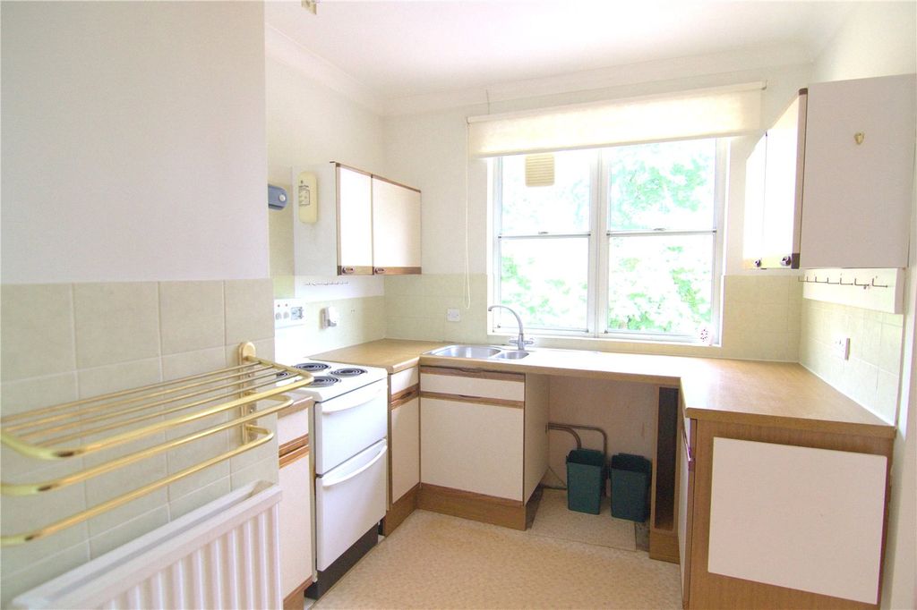 Property photo 3 of 14 Picture No. 06