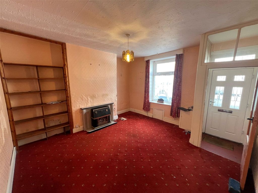 Property photo 2 of 17 Picture No. 03