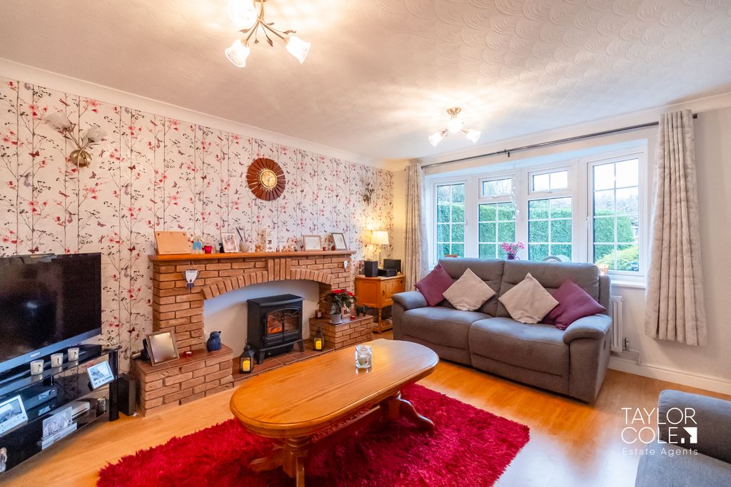 Property photo 3 of 30