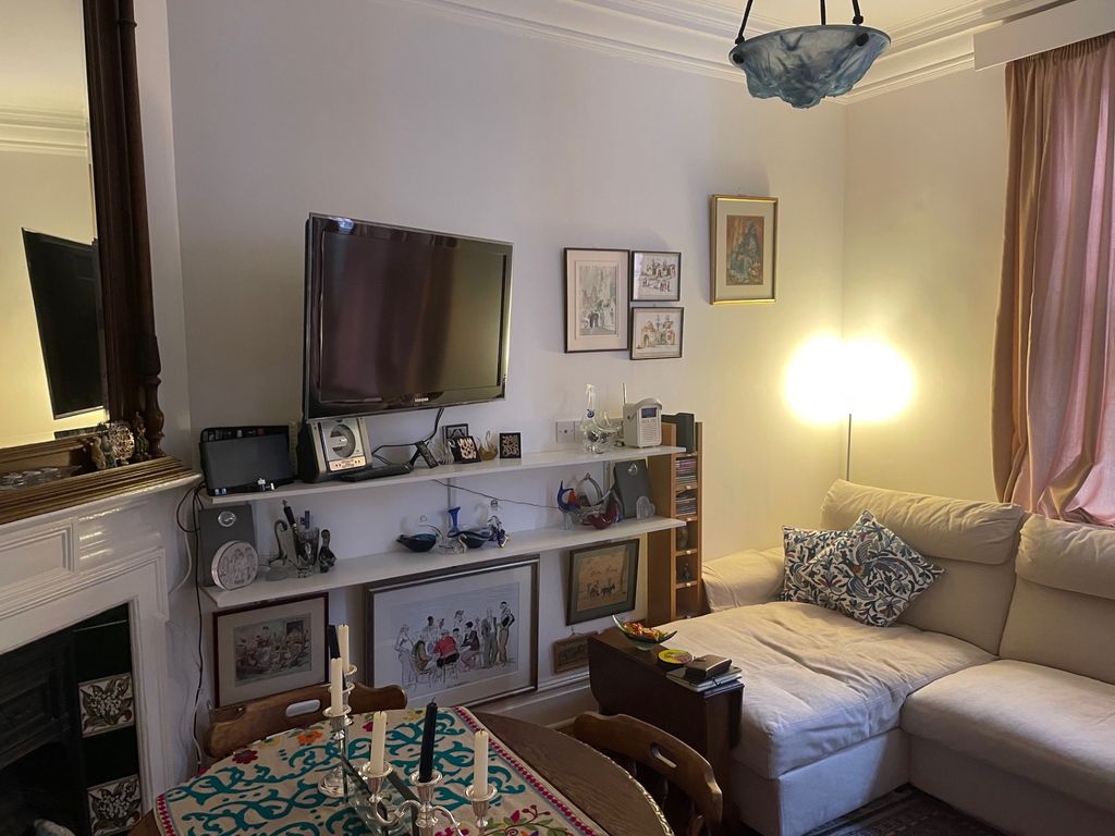 Property photo 2 of 4 Reception Room