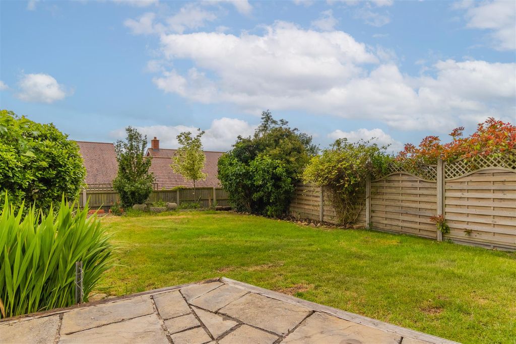Additional image 27 of 3 bed semi-detached house for saleHolywell Road, Southam CV47