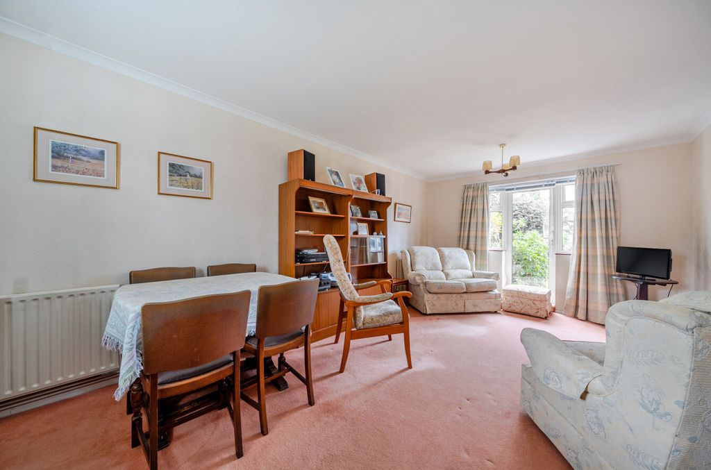 Property photo 2 of 17 1430388-17-69B7F6...