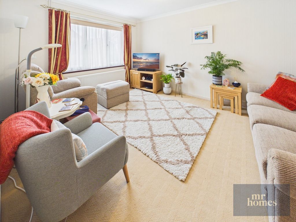 Property photo 2 of 55