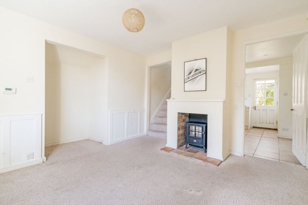 Property photo 2 of 12 Sitting Room