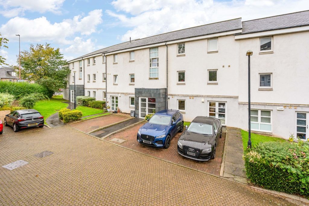 Property photo 1 of 22