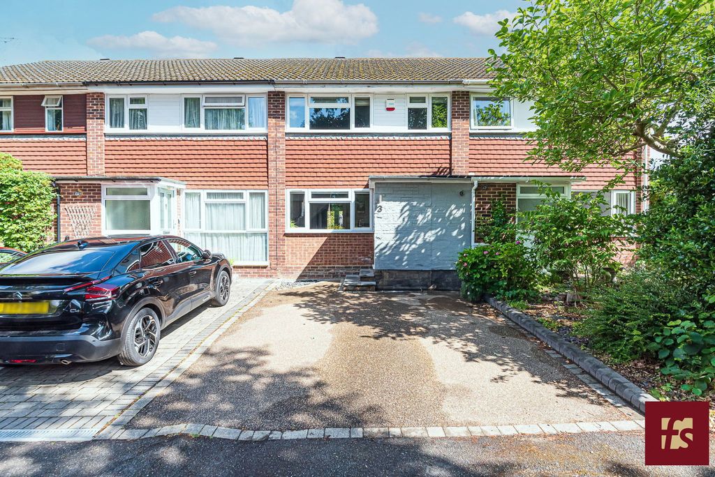 Property photo 1 of 28