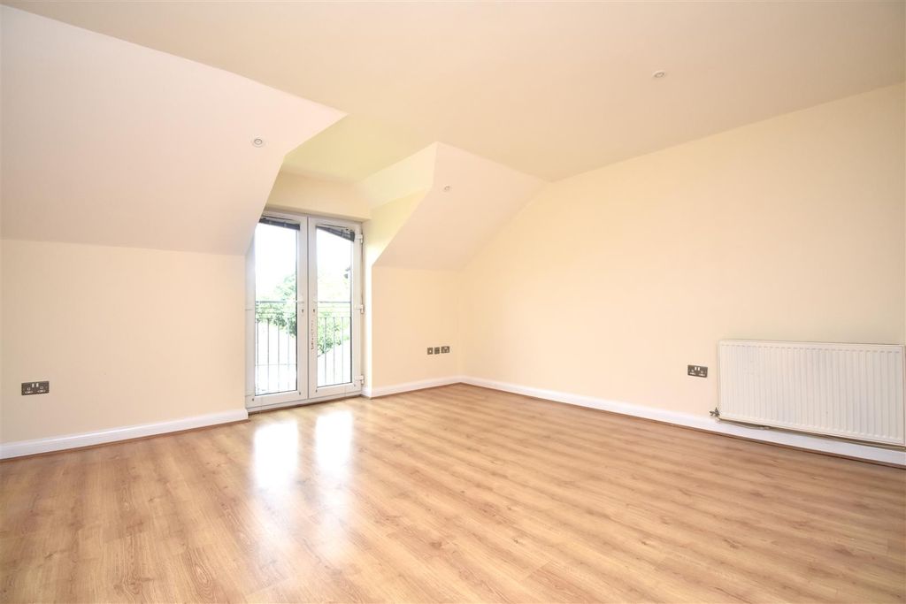 Property photo 3 of 11 Dsc_1836.Jpg