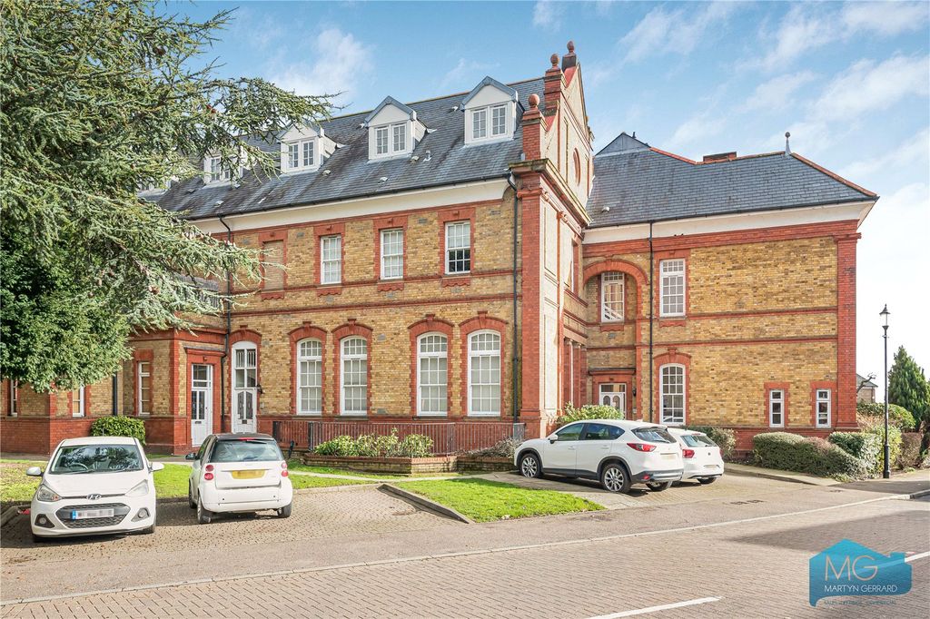 Property photo 1 of 20 Picture No. 08