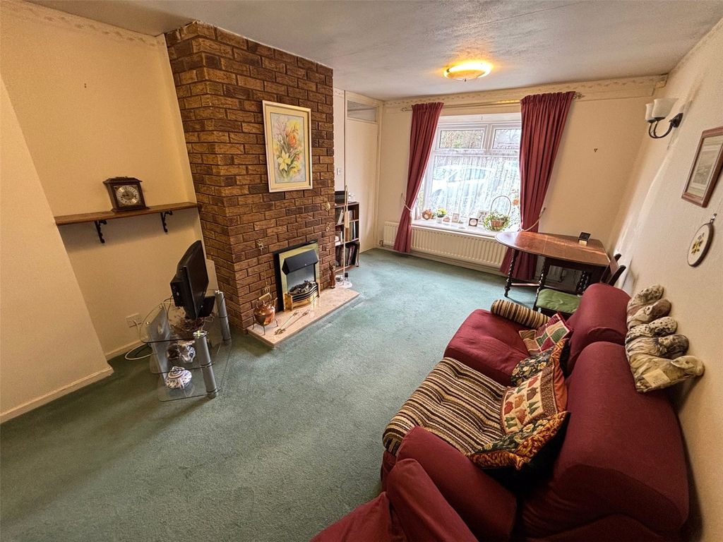 Property photo 3 of 13 Picture No. 12