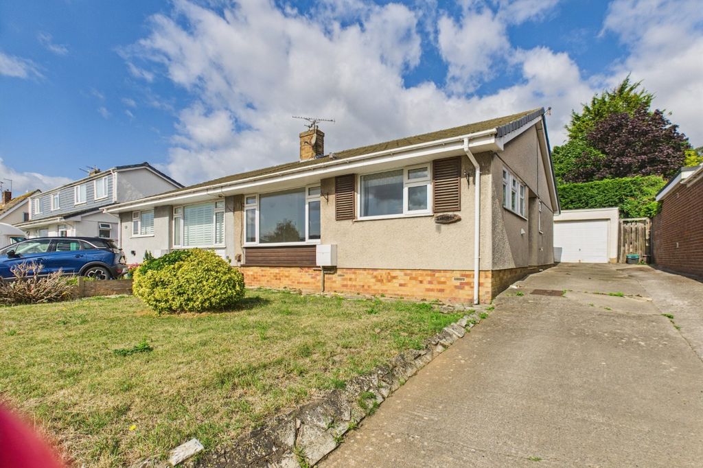 Property photo 1 of 12 Front
