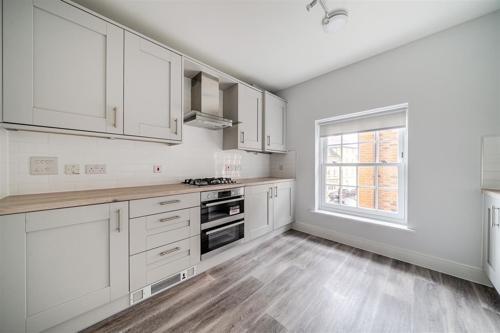 Property photo 2 of 13 Kitchen