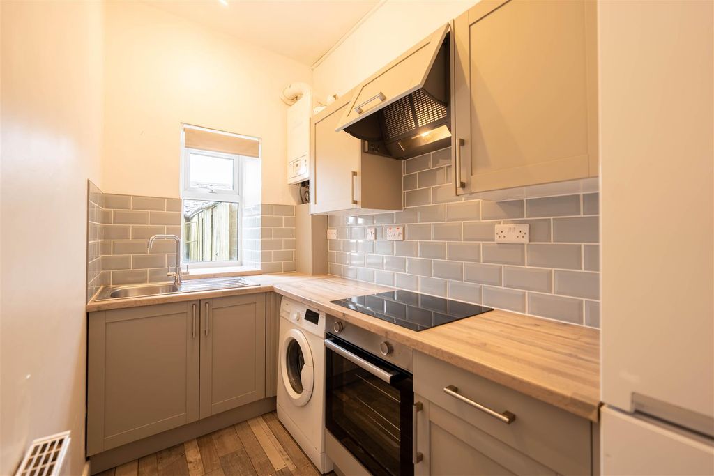 Additional image 6 of 1 bed flat for saleBallantine Place, Perth PH1