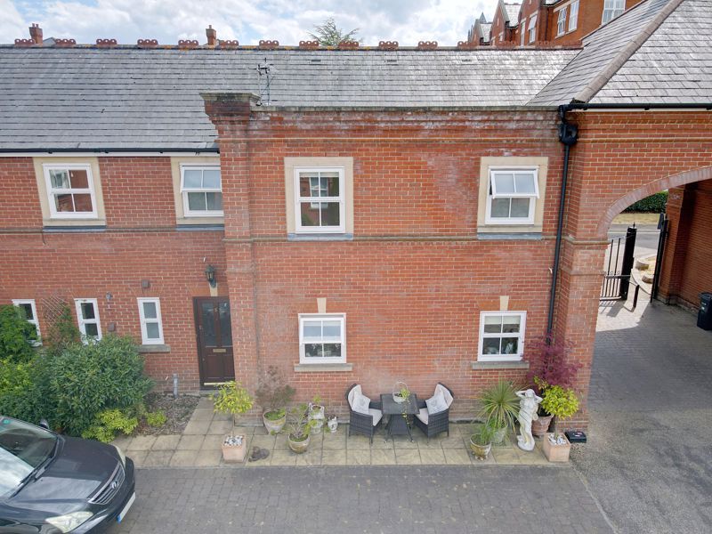 Property photo 3 of 18 Photo 3