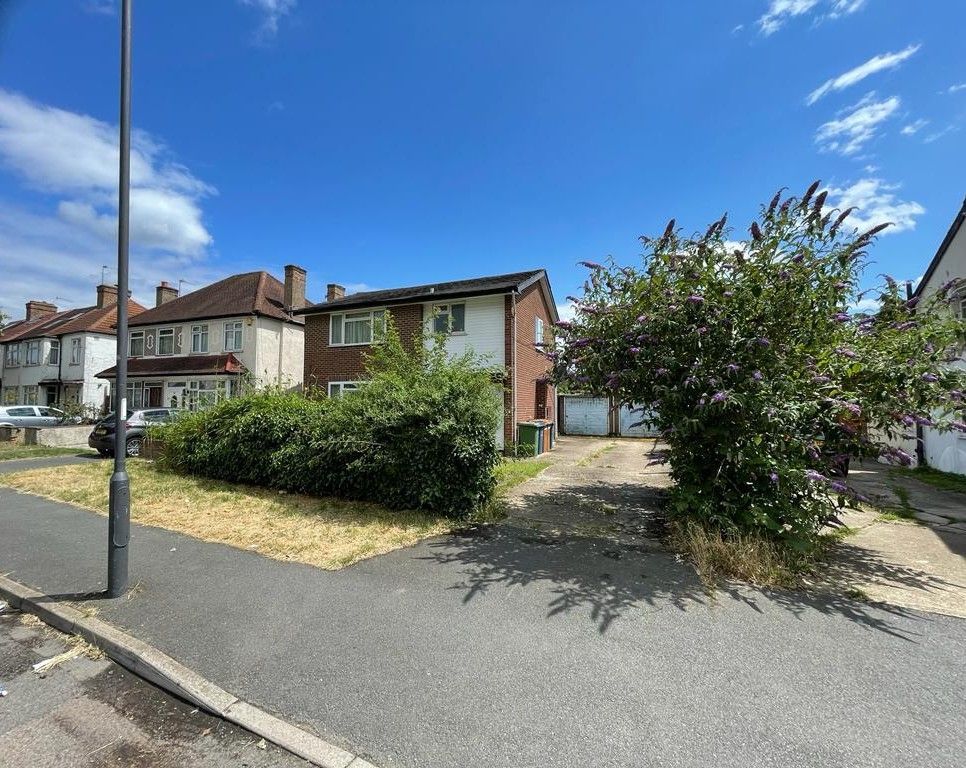 Property photo 2 of 5