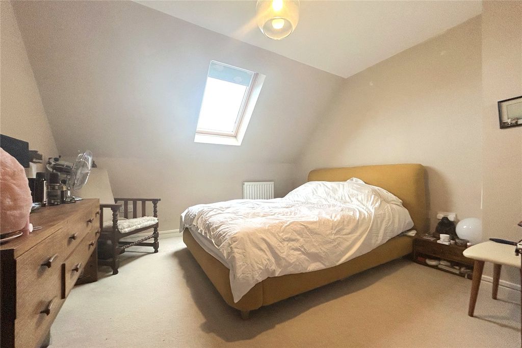 Property photo 3 of 9 Picture 3