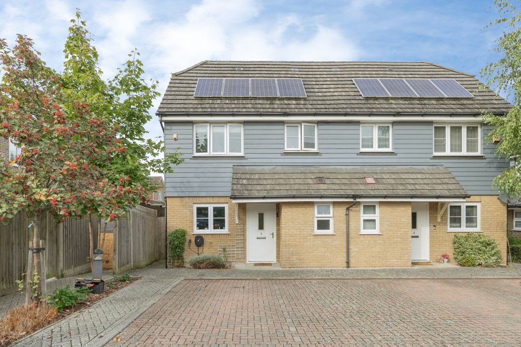 Property photo 1 of 18 Pbox-Img.Jpg