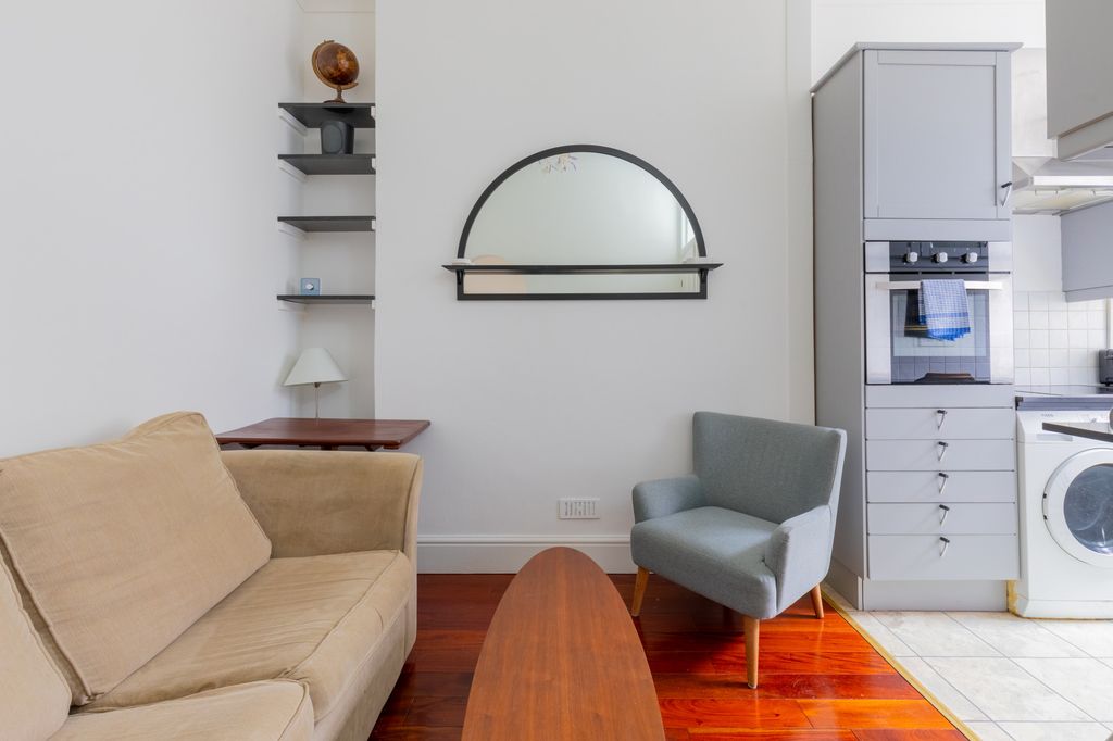 Property photo 1 of 26