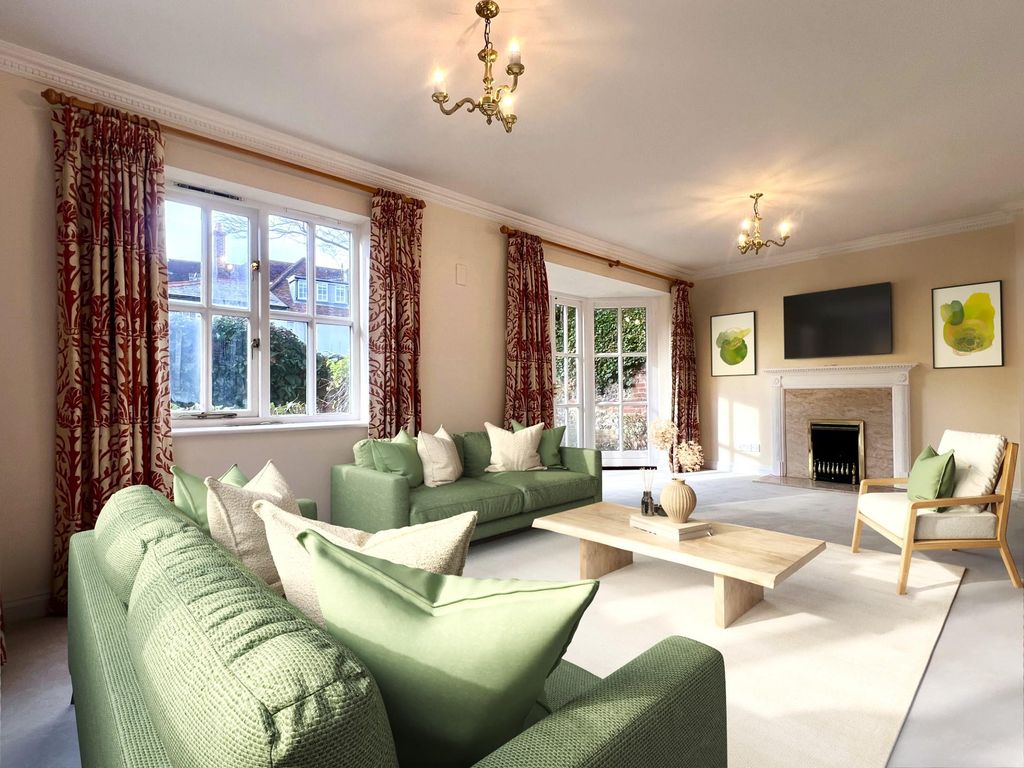 Property photo 3 of 21 Image