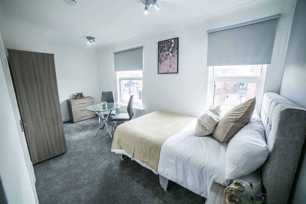 Property photo 1 of 28 Rf9A0034.Jpg