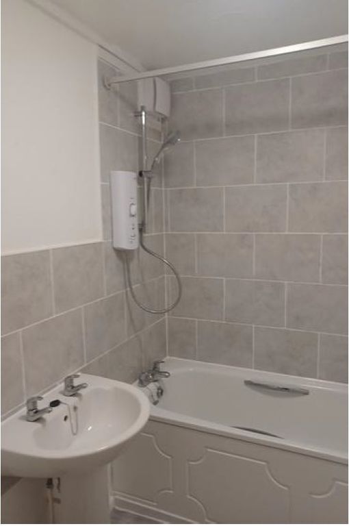 Property photo 2 of 3