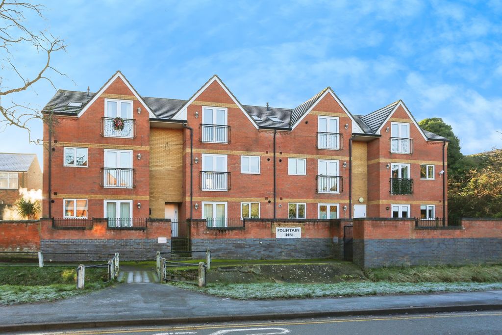 Property photo 1 of 15