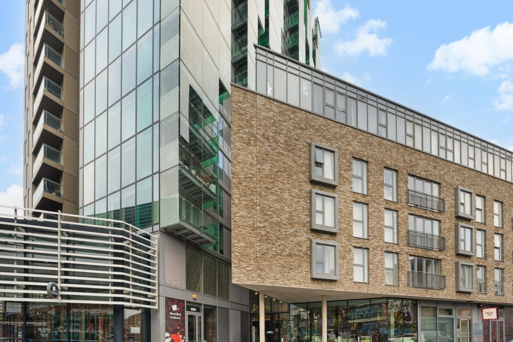 Property photo 3 of 6