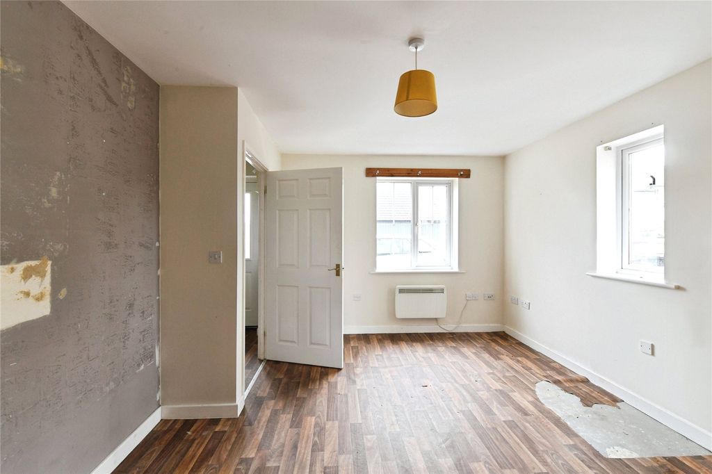 Property photo 3 of 14 Picture No. 05