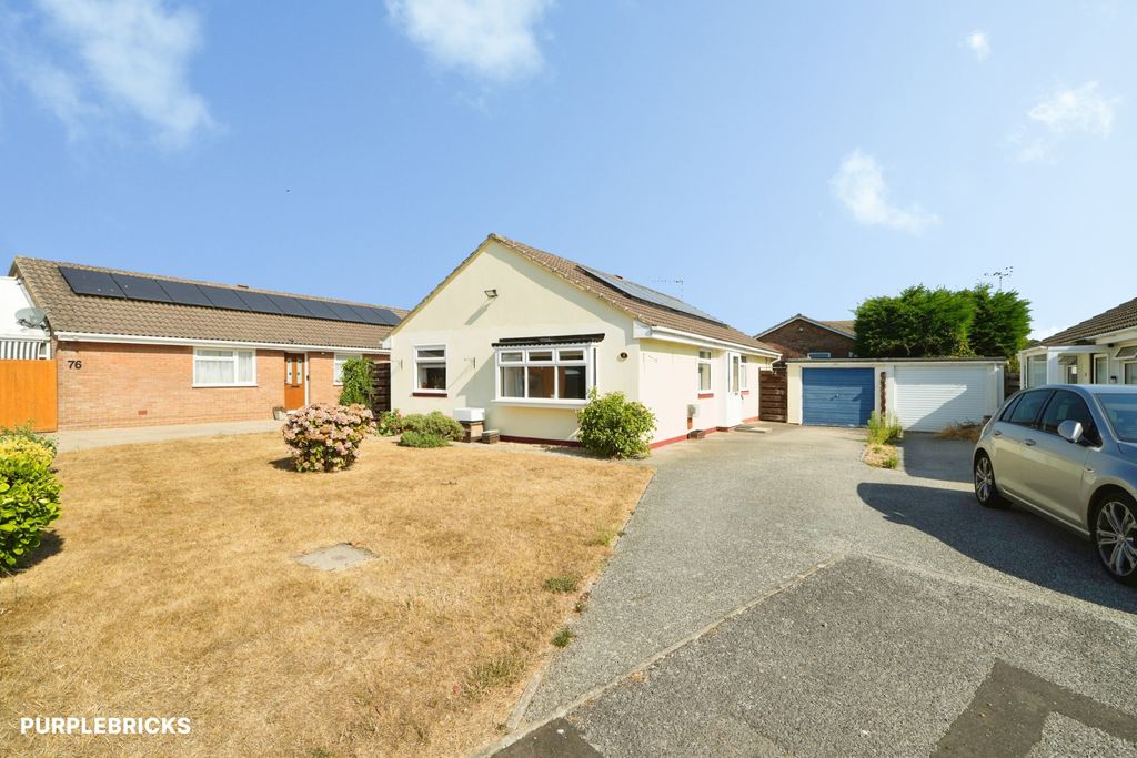 Property photo 2 of 23