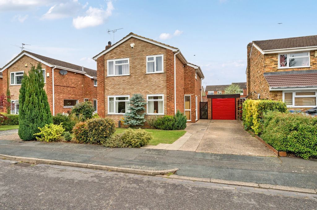 Property photo 1 of 20 1438913-20-69d7B0...