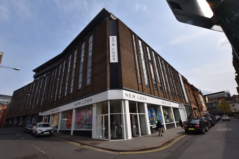 Property photo 1 of 10 Photo 3