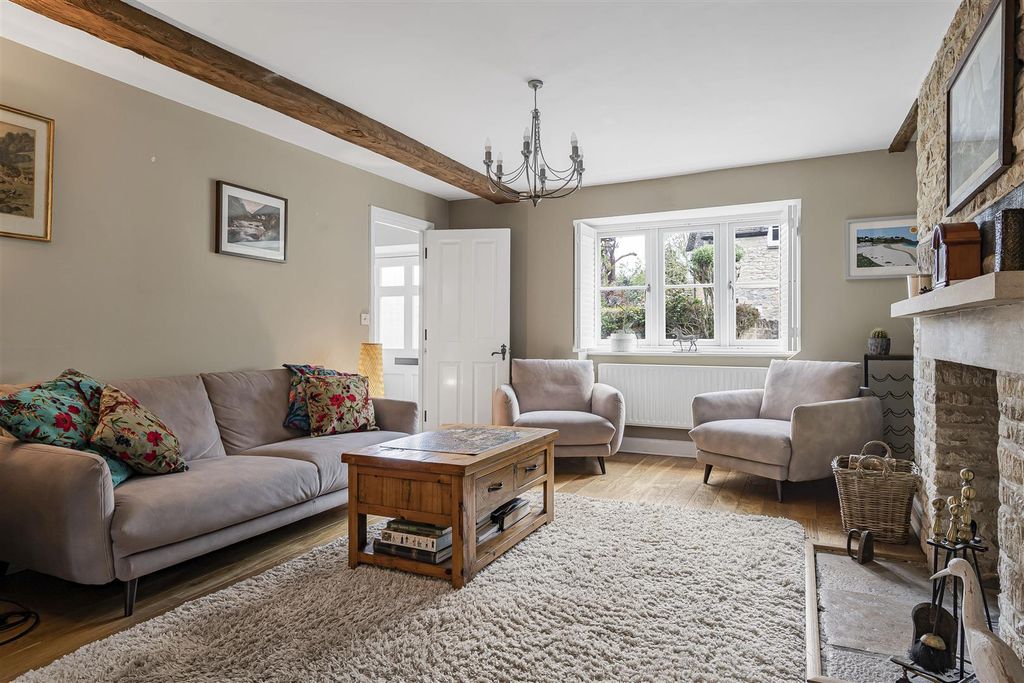 Property photo 3 of 47 13_78074.Jpg