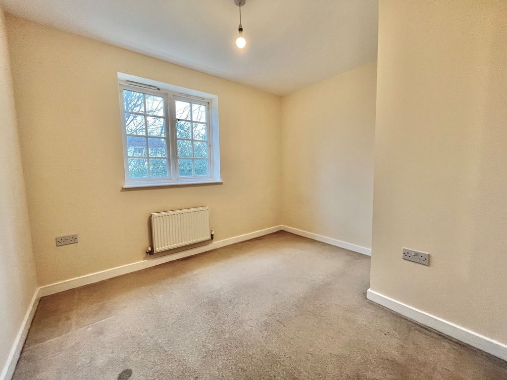 Additional image 9 of 3 bed flat for saleCourthouse Road, Tetbury, Gloucestershire GL8