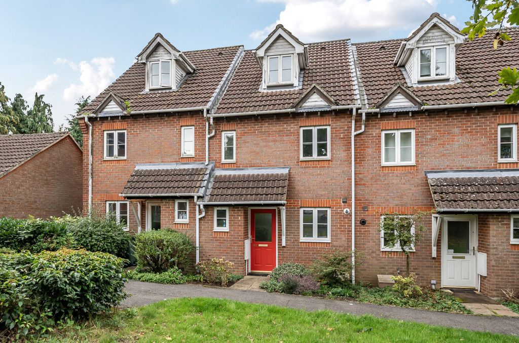 Property photo 1 of 17 1361881-2-68Deadd...