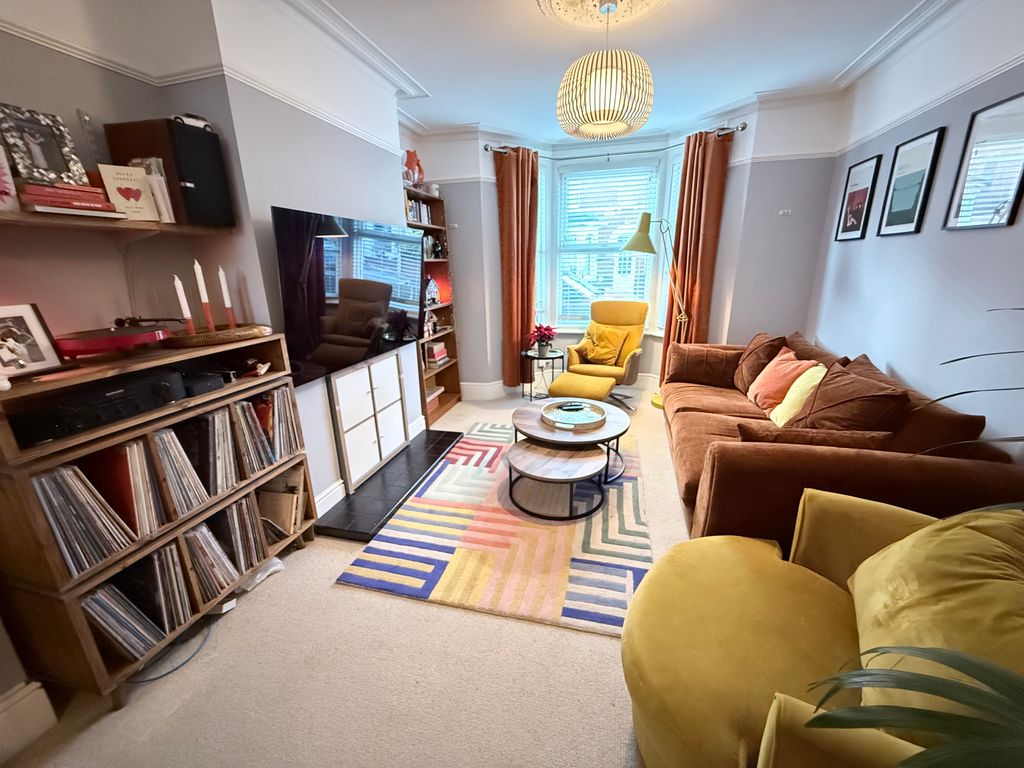 Property photo 2 of 13 Img3519