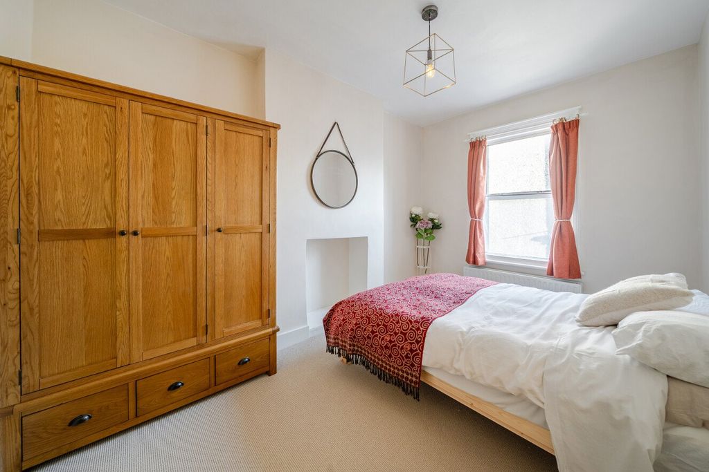 Property photo 3 of 10 Picture No. 11