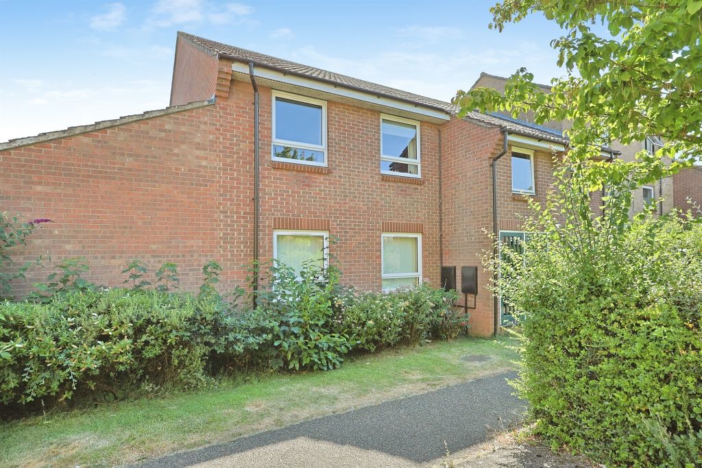 Property photo 1 of 12