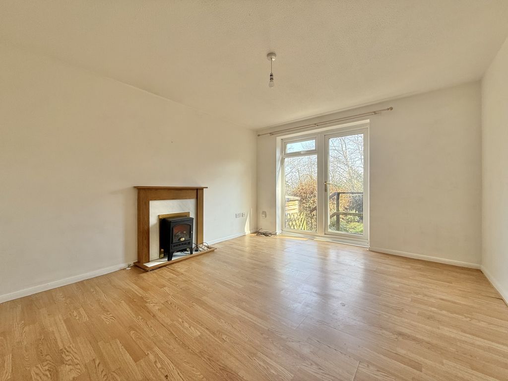 Property photo 2 of 16 Photo 9