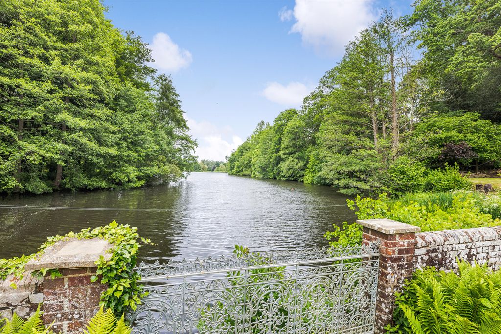 Additional image 23 of 5 bed link detached house for saleEnton, Godalming, Surrey GU8
