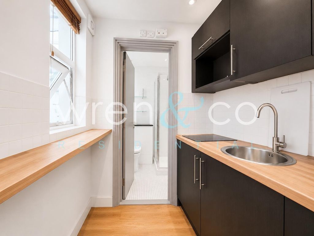 Property photo 3 of 11 Gallery