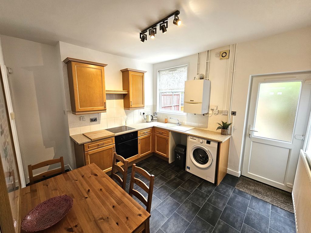 Property photo 3 of 12 Photo 10