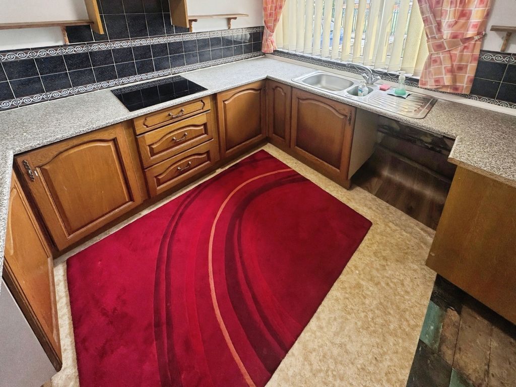 Property photo 2 of 12 Picture No. 08